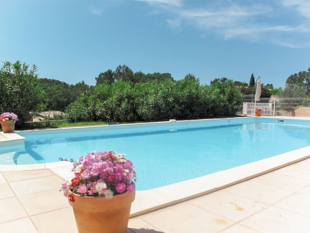 Maison Bonheur Provence Olivers Travels 2