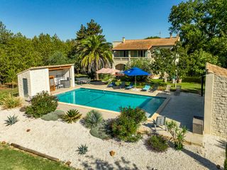 Maison Uzetienne Languedoc Olivers Travels 1