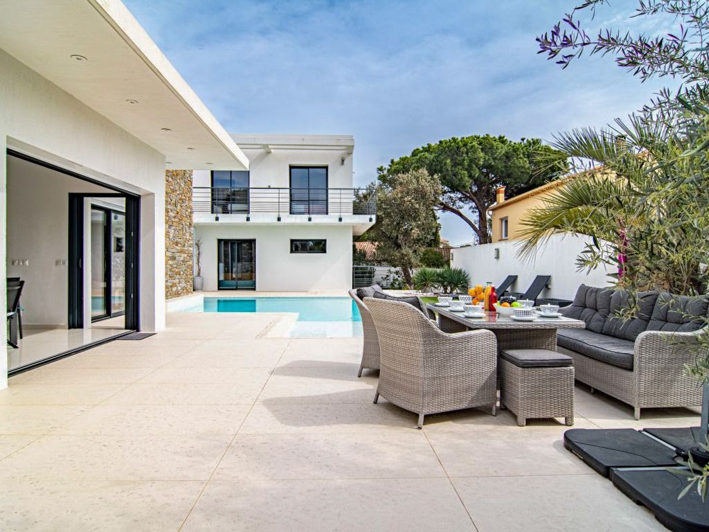 Villa Sirenette French Riviera Olivers Travels 1