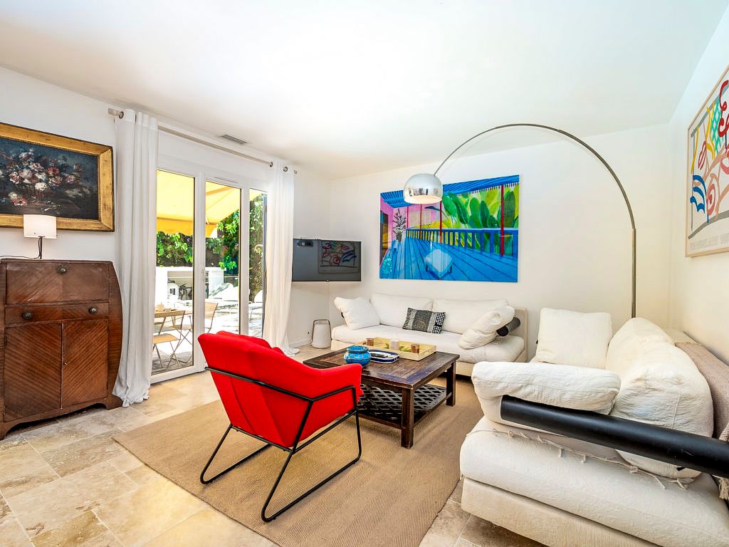 Maison Eclatante French Riviera Olivers Travels 3