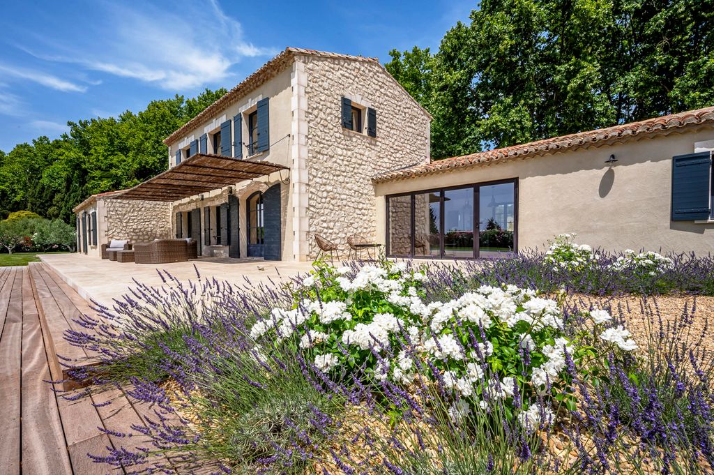 Maison Vierge Provence Olivers Travels 5