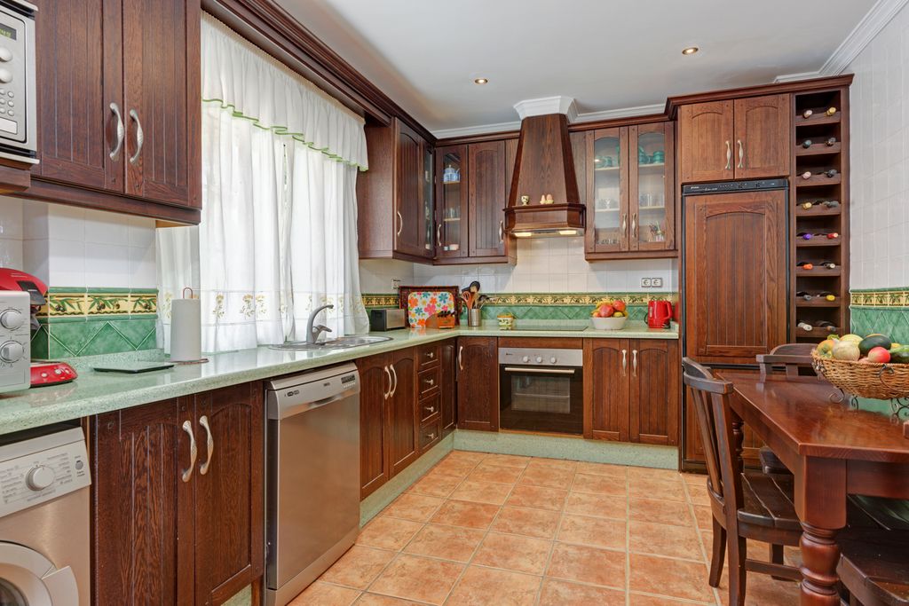 Villa Jaimesol Costa del Sol Olivers Travels4