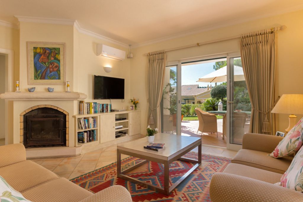 Villa Cheia ValeDoLobo Olivers Travels 3