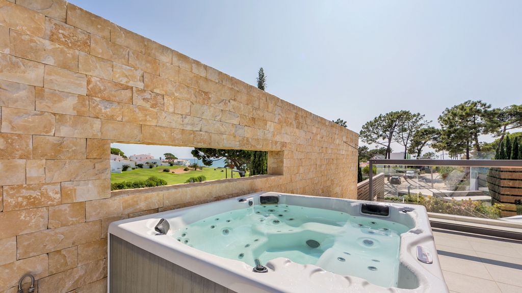 Villa Aquarium ValeDoLobo Olivers Travels 2