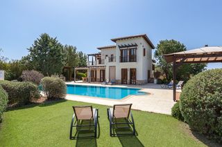 Villa Bosea Paphos Olivers Travels 1