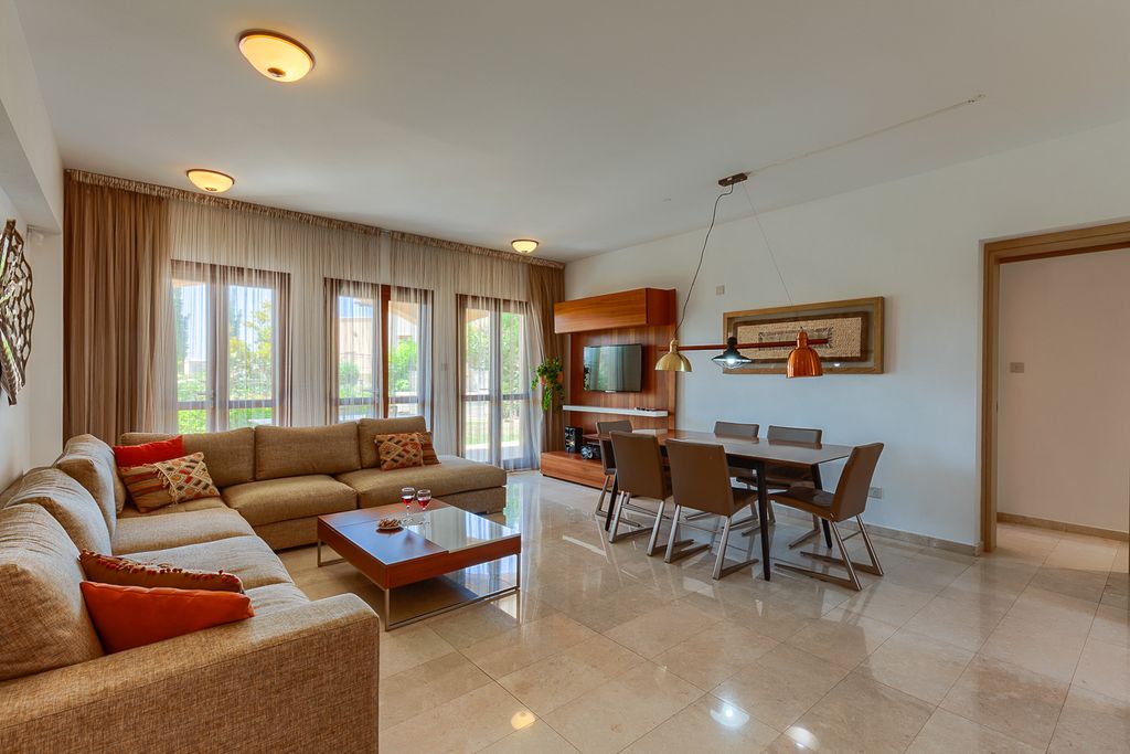 Villa Cypria Paphos Olivers Travels 3