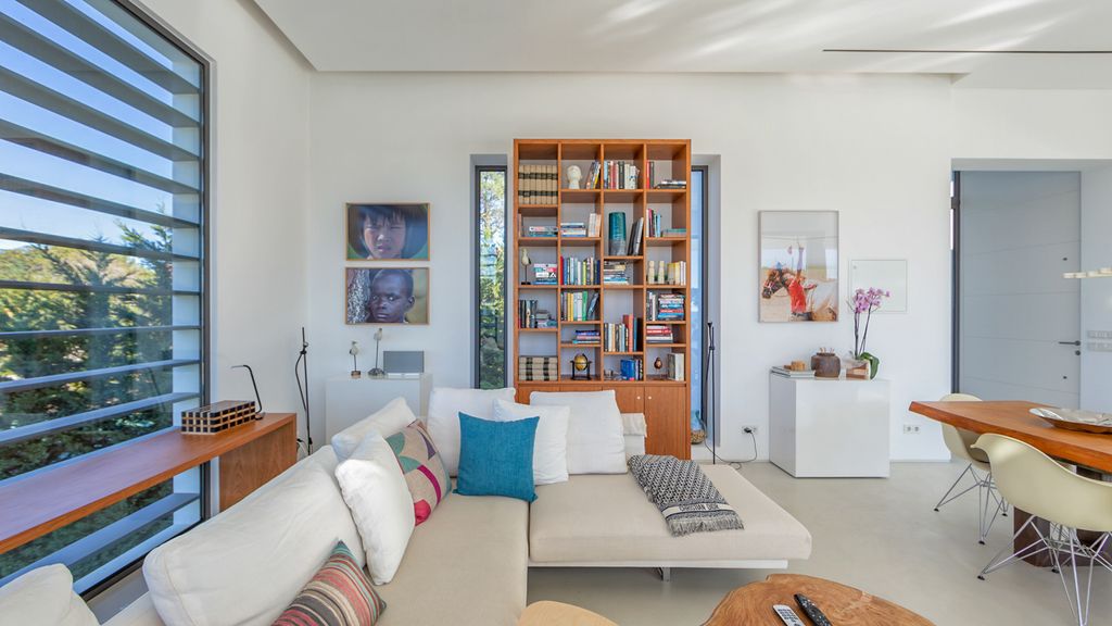 Villa Luxurious Retreat Almancil Olivers Travels 3