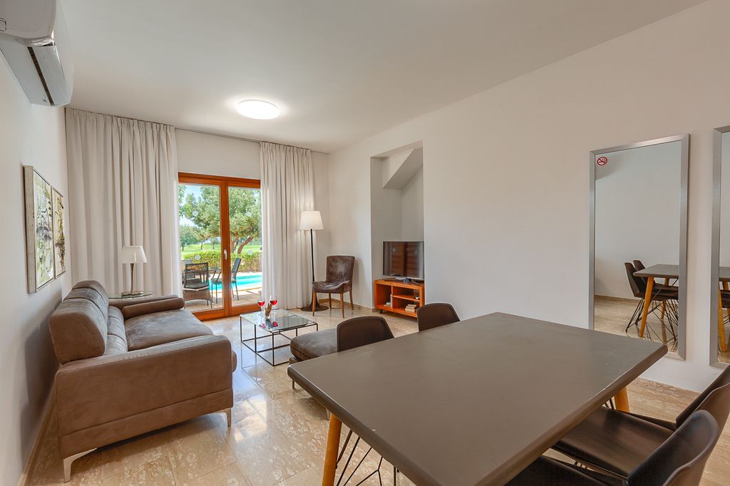 Villa Barley Paphos Olivers Travels 3