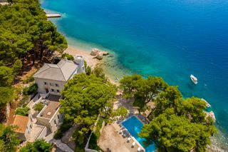 Villa Toranj Damatia Coast Olivers Travels 1