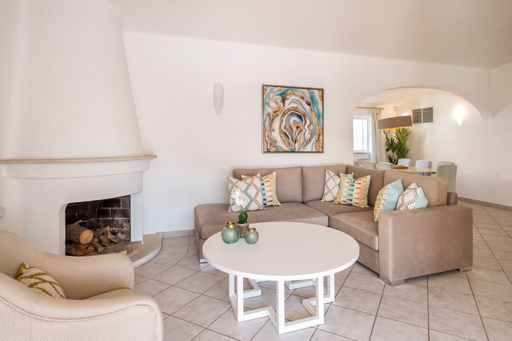 Villa Da Aguia ValeDoLobo Olivers Travels 3