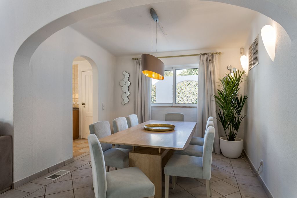 Villa Da Aguia ValeDoLobo Olivers Travels 4