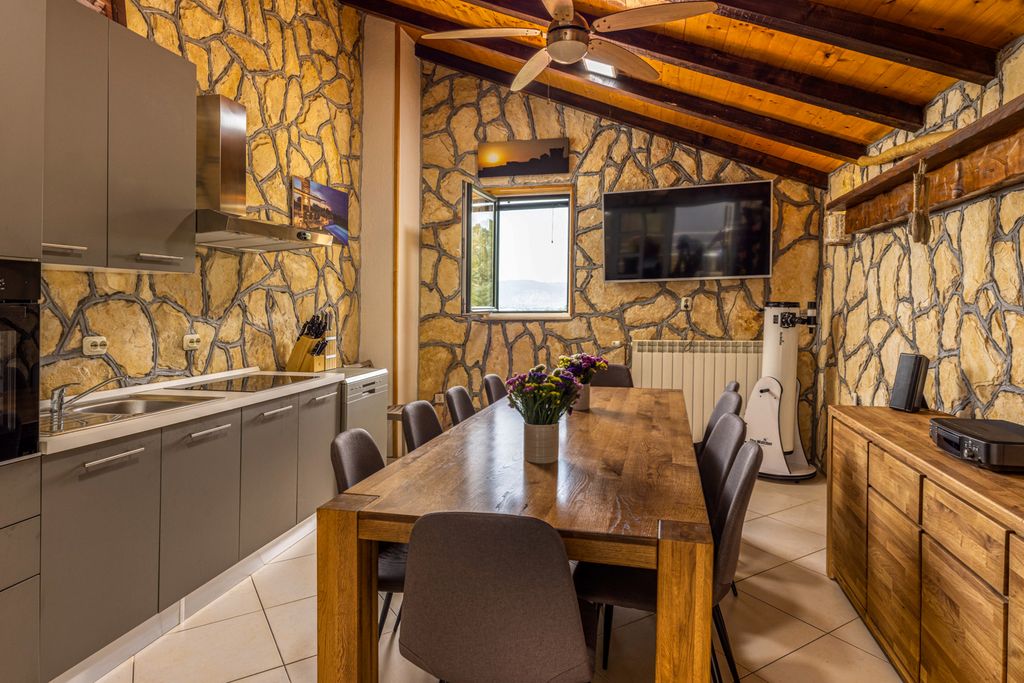 Villa Illyrian Dalmatia Coast Olivers Travels 4