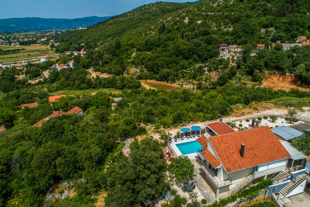 Villa Illyrian Dalmatia Coast Olivers Travels 2