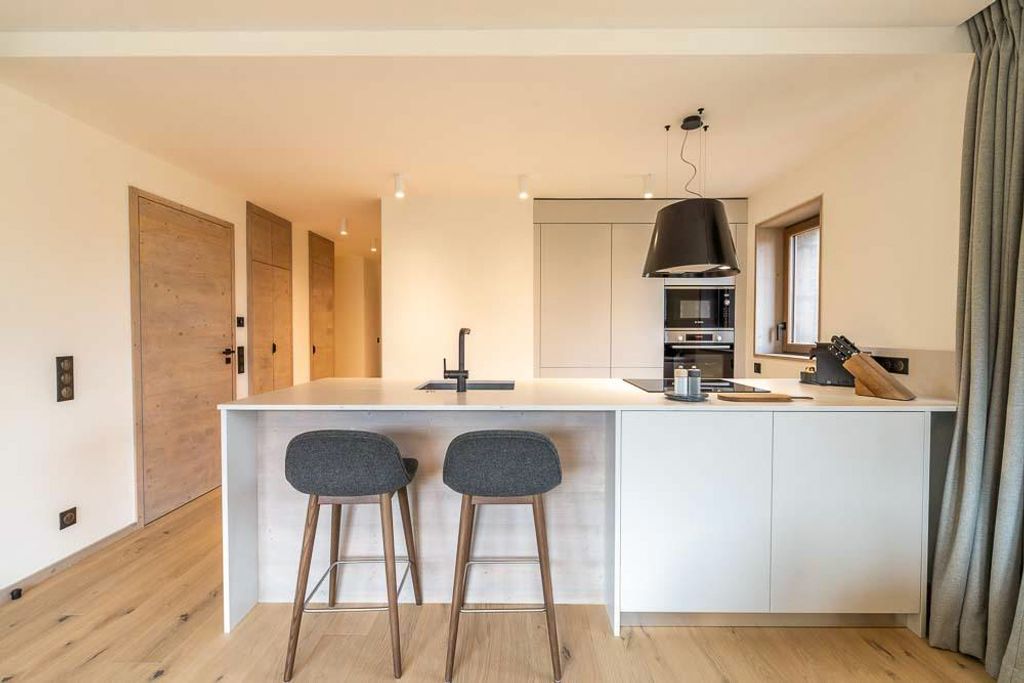 Apartment le Praz 2 Courchevel Olivers Travels 5