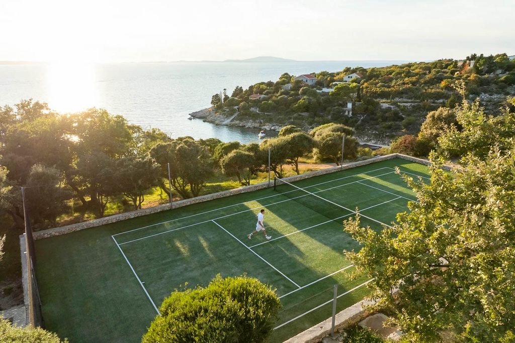 Villa Amiri Dalmatia Islands Croatia OliversTravels 3