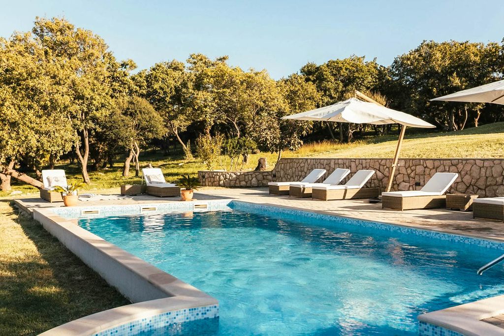 Villa Amiri Dalmatia Islands Croatia OliversTravels 2