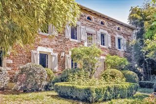 Villa Caractere Aquitaine SouthOfFrance OliversTravels 1