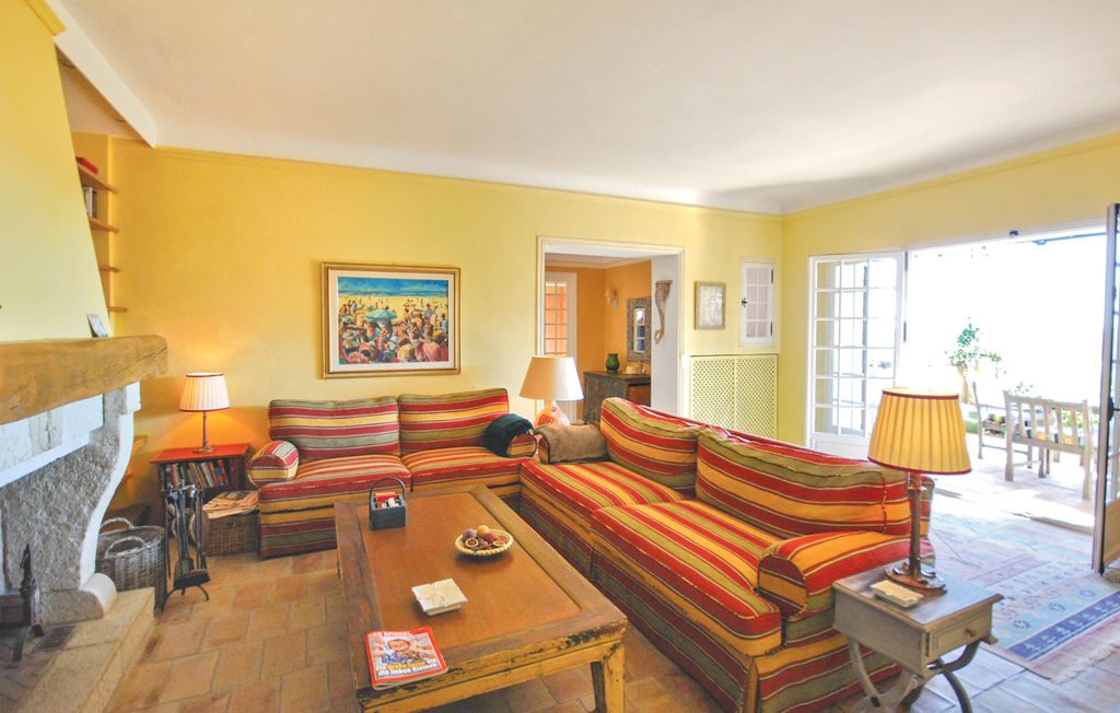 Maison Verte French Riviera Olivers Travels 3