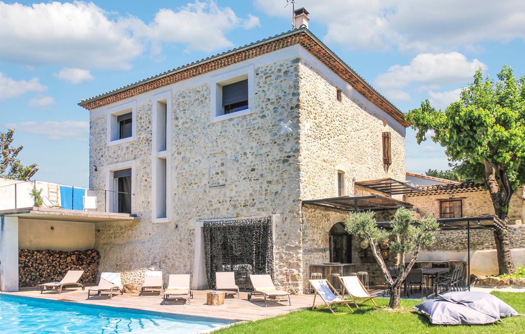 Villa des Livres Rhones Alpes Olivers Travels 1