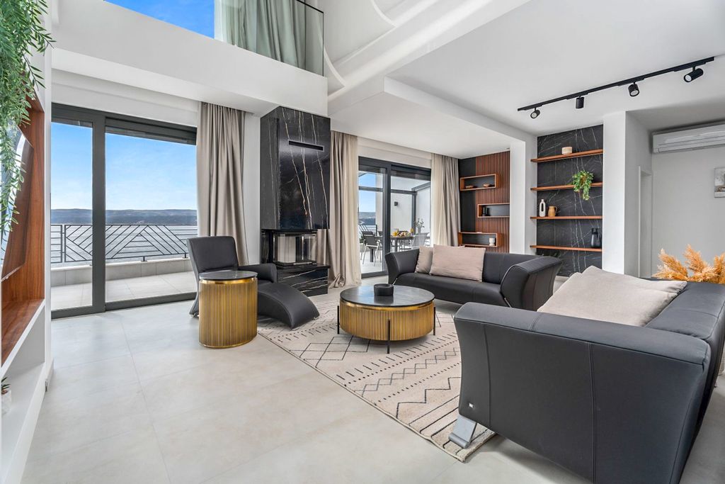 Villa Leica Dalmatia Coast Olivers Travels 3