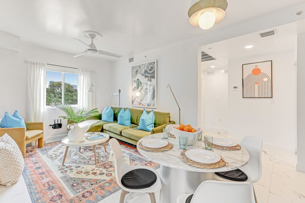 Wynwood Apartment Miami Olivers Travels 3