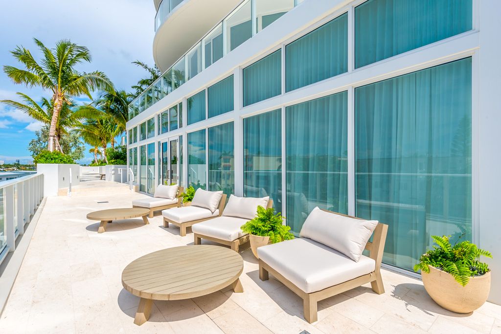 Apartment Broward Fort Laurderdale Olivers Travels 1