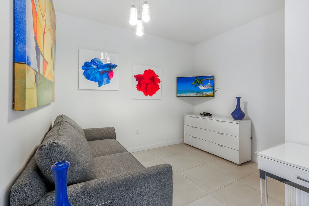 Apartment Riomar Fort Lauderdale Olivers Travels 4