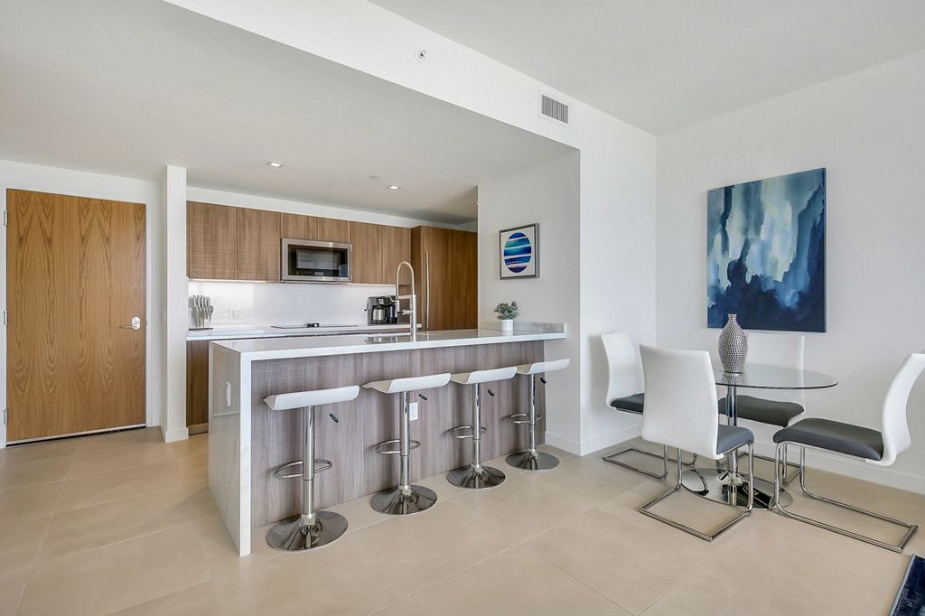 Apartment Adagio Fort Laurderdale Olivers Travels 5