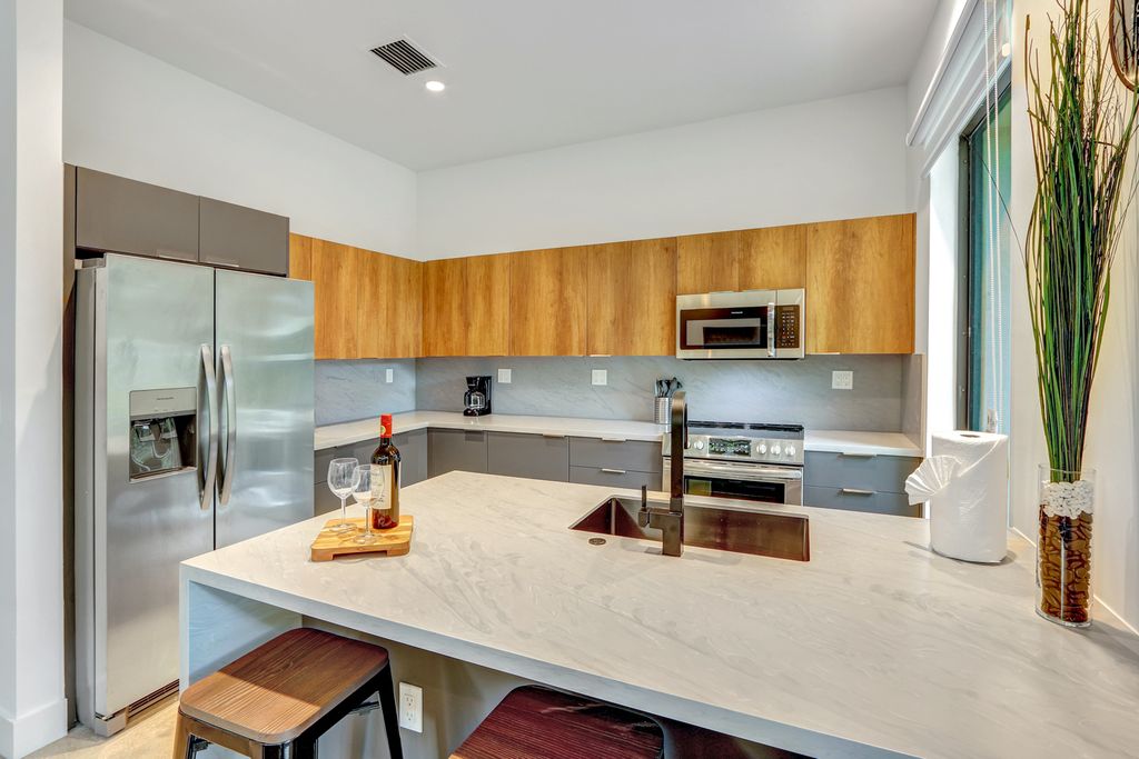 Westview House Miami Olivers Travels 5