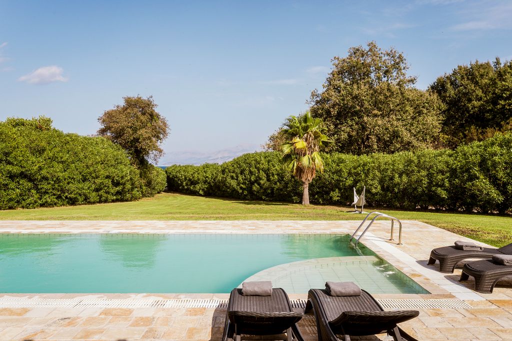 Villa Aahna Corfu Olivers Travels 5