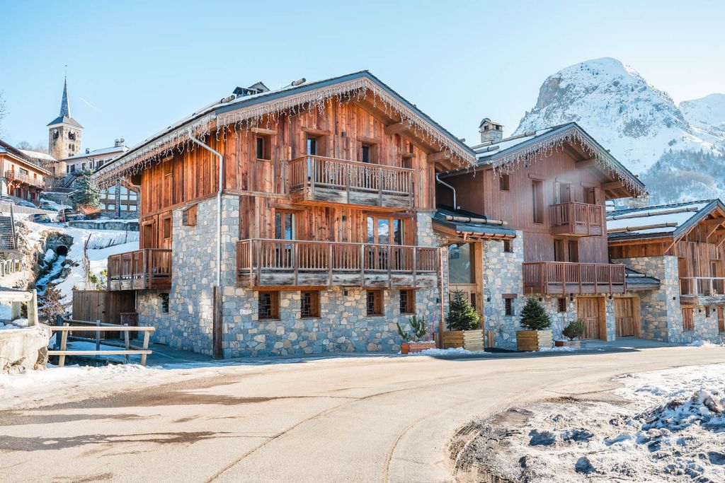 Chalet Belleville St Martin Ski France OliversTravels 1