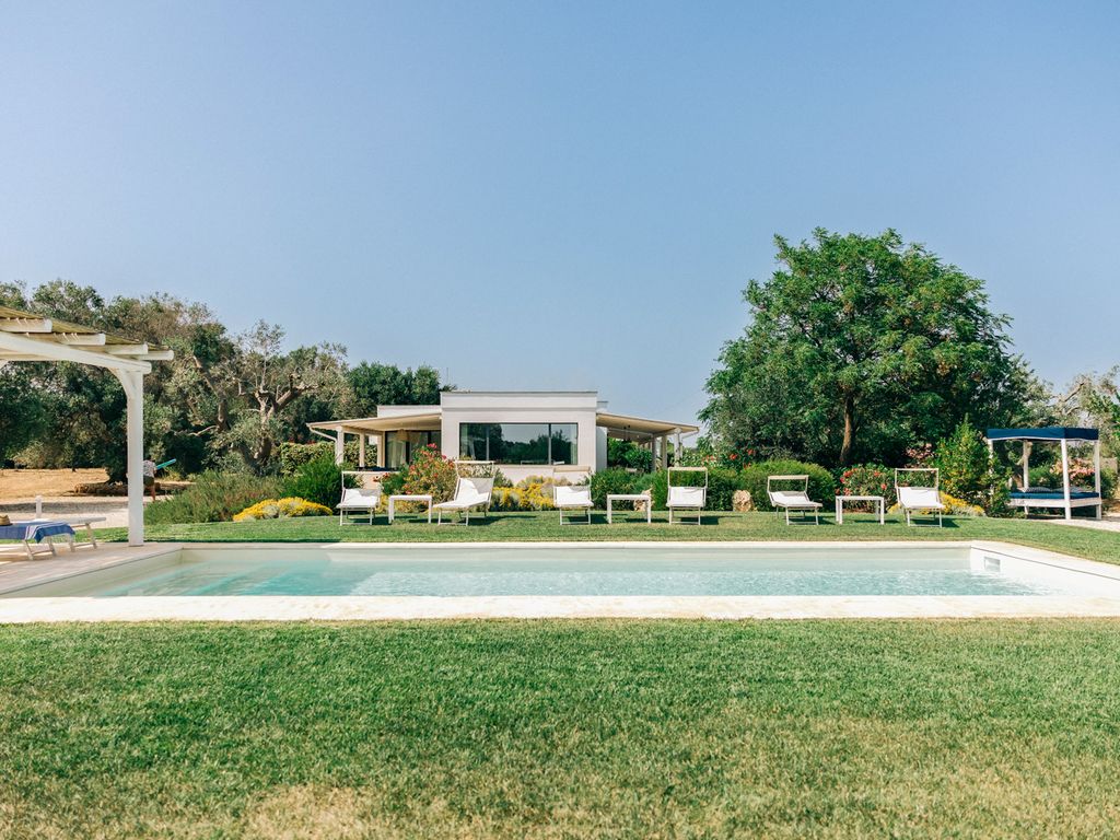 Trullo Bernardo Puglia Olivers Travels 00002