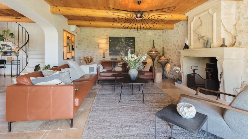 Maison De Marbre Provence Olivers Travels 3