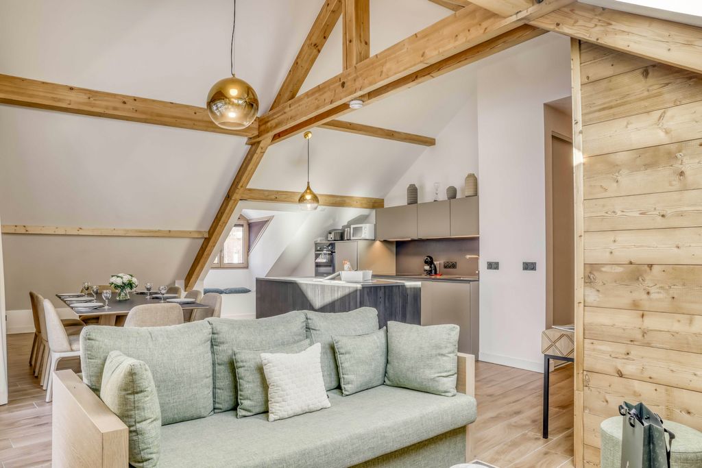 Apartment Ephemere Saint Germain Mont Blanc Olivers Travels 4