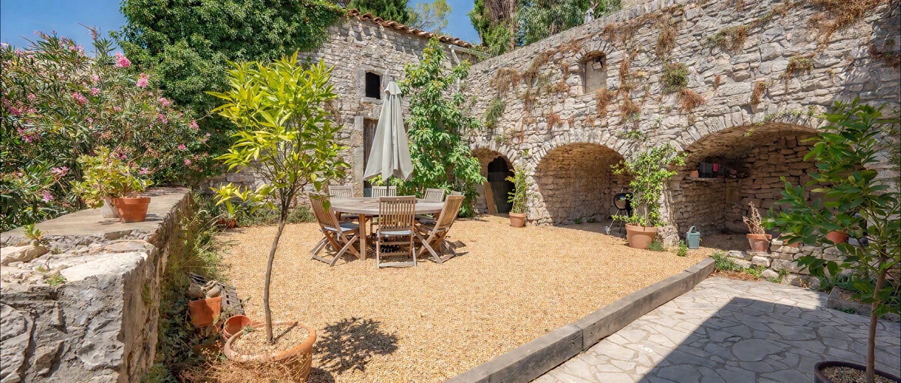 001 le martinet south of france olivers travels desktop center