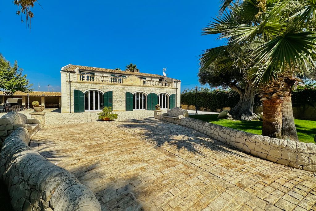 Villa La Fornace Sicily Olivers Travels 2