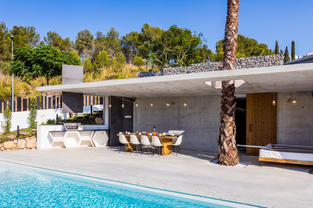 Villa Mas Alba Stiges Olivers Travels 5