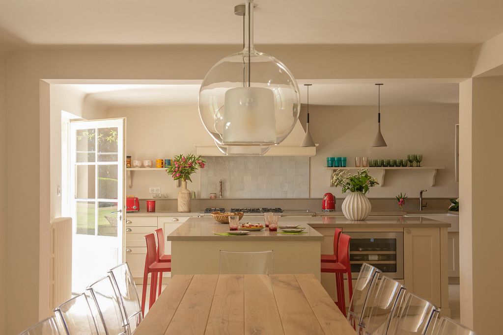 Paradis Provencal French Riviera Olivers Travels 5