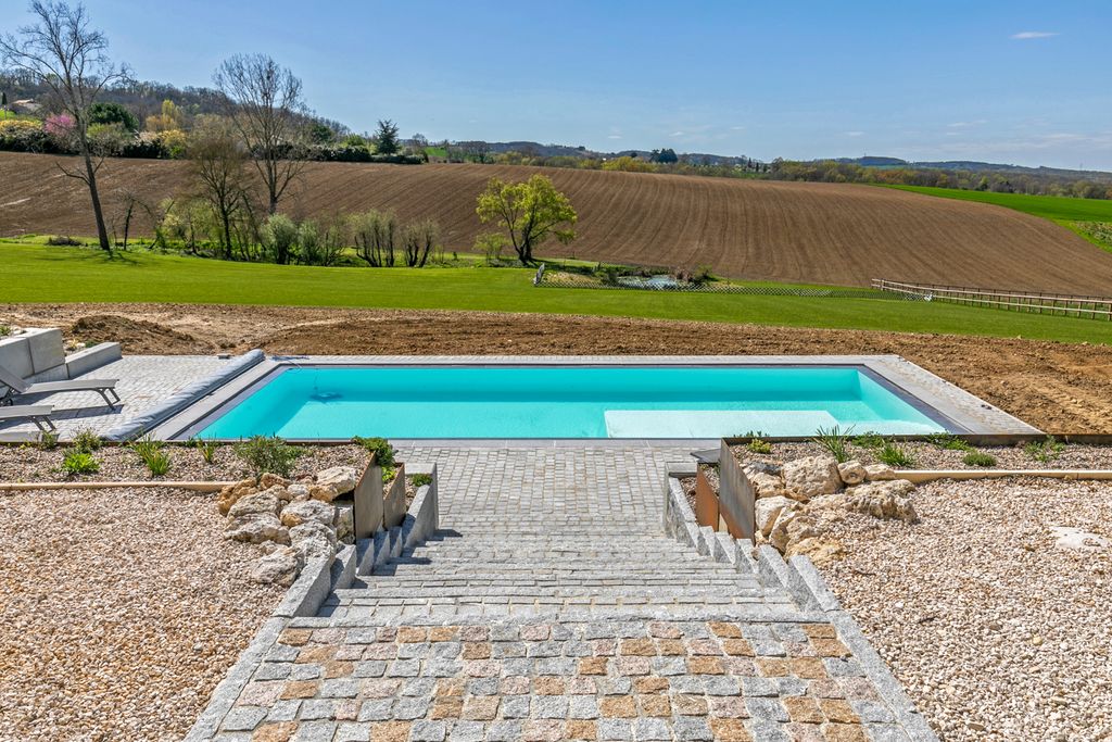 Rosee Du Matin Dordogne Olivers Travels 2