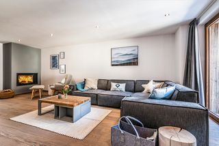 Chalet Moueux Chamonix Olivers Travels 1