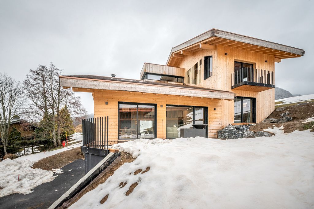 Chalet Mernaz Morzine Olivers Travels 1