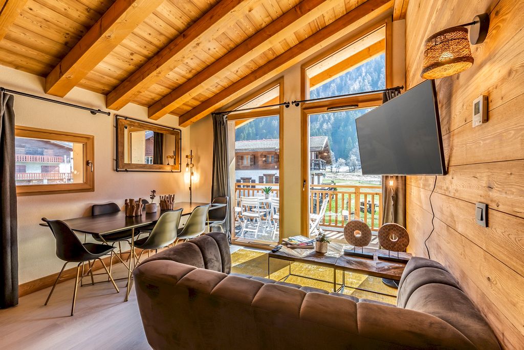 Apartment Grassonet Chamonix Olivers Travels 3
