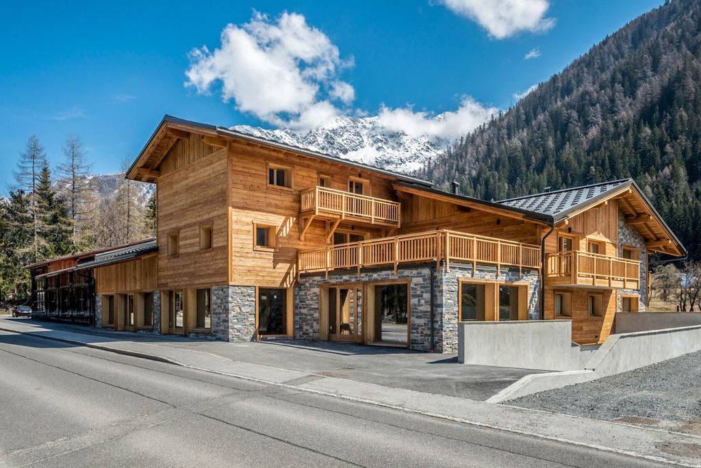 Apartment Grassonet Chamonix Olivers Travels 1