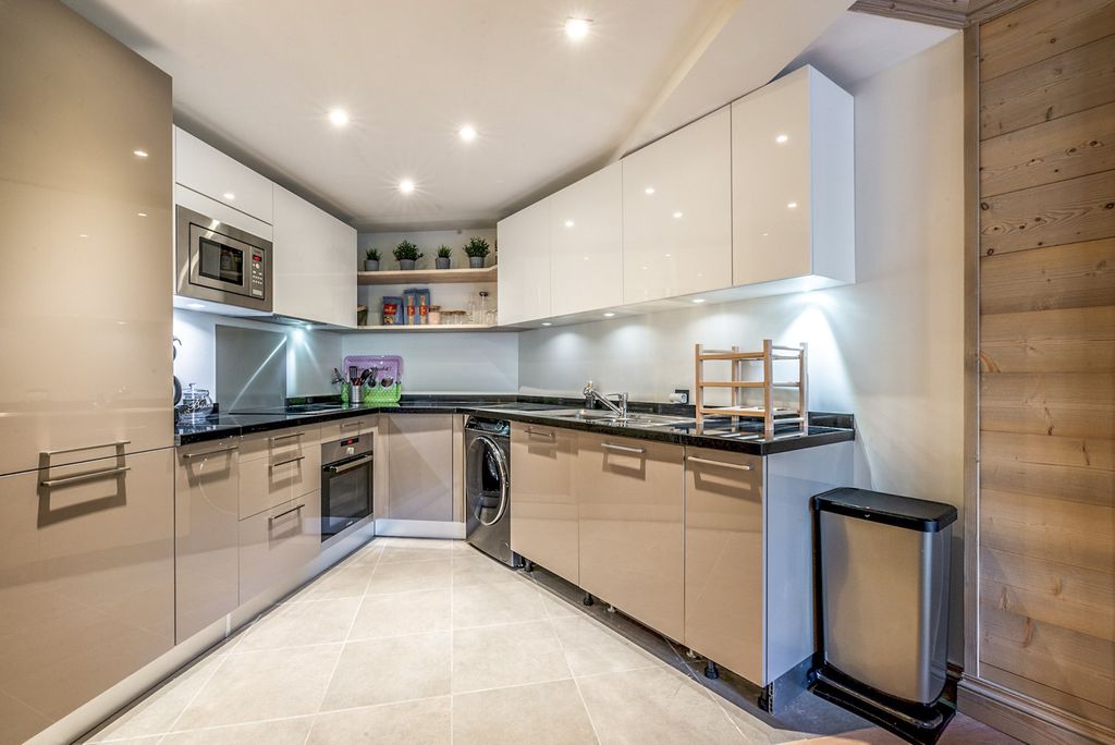 Apartment Freney Courchevel Olivers Travels 4