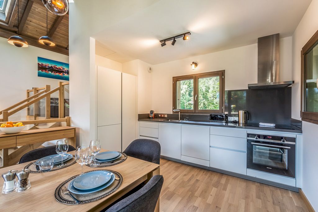 Chalet Gaudenays Chamonix Olivers Travels 5