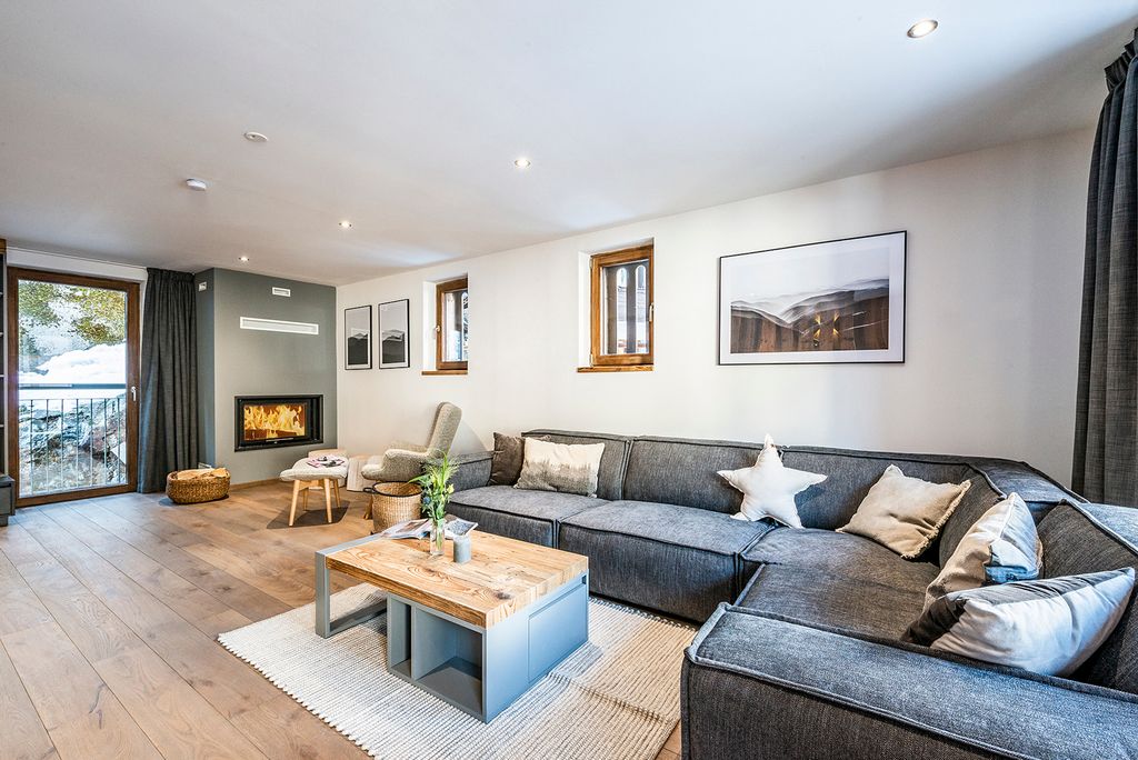 Chalet Rosiere Chamonix Olivers Travels 1