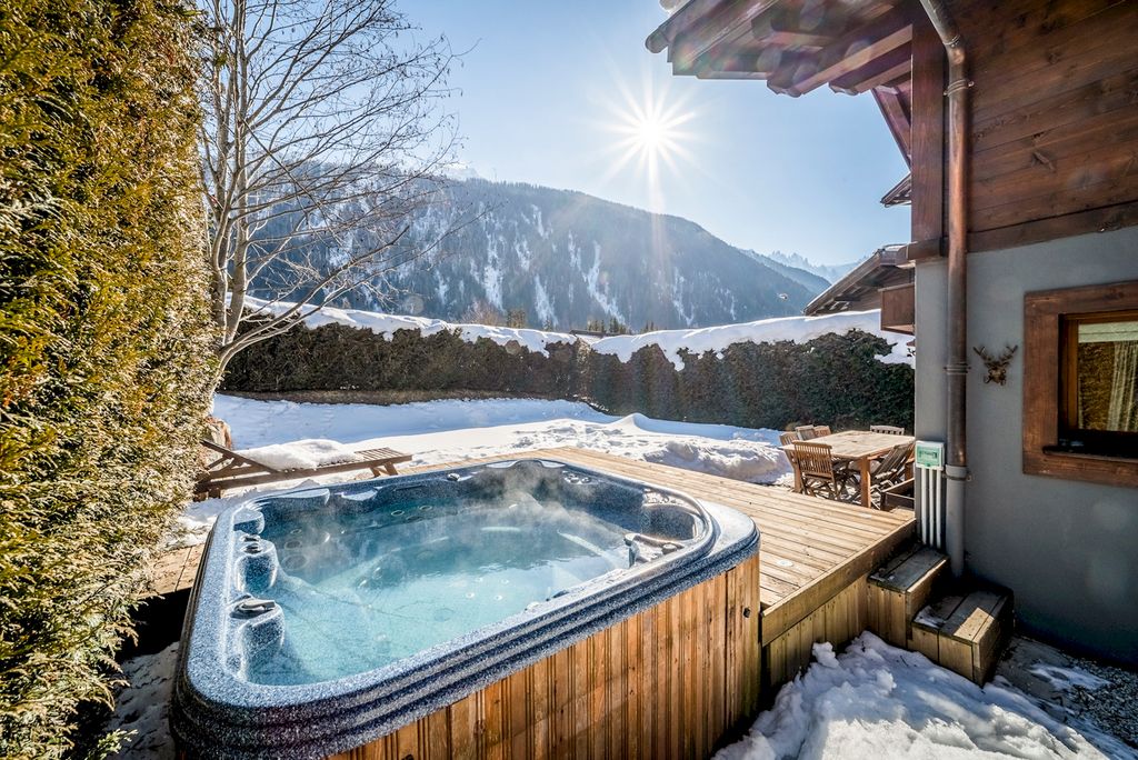 Chalet Plagnolet Chamonix Olivers Travels 2