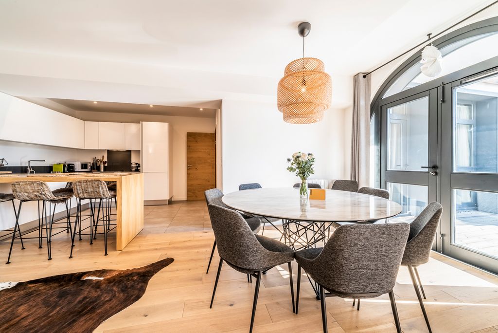 Apartment Champraz Chamonix Olivers Travels 5