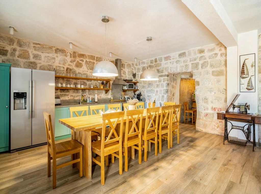 Villa Karolisa Dubrovnik Olivers Travels 5