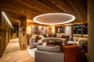 Apartment Allee St Anton Olivers Travels 1